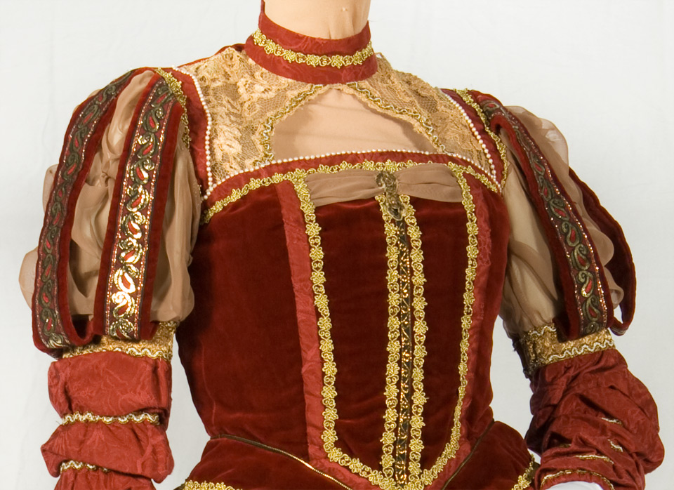 Deluxe Elizabethan Gown